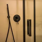 Lo Stagnone Beachfront Kailani Apartamento *