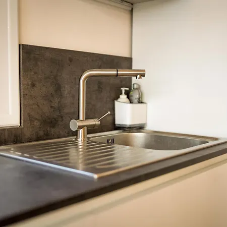 Apartment Lo Stagnone Beachfront Kailani *