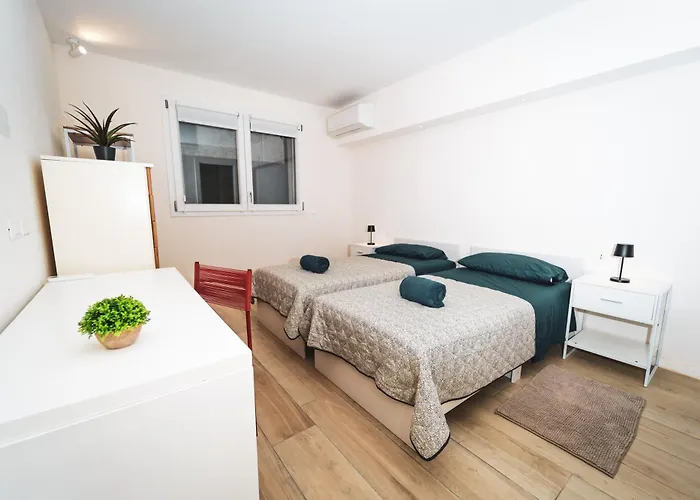 Lo Stagnone Beachfront Kailani Apartment